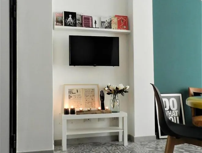 Nuovissimo: La Casa Bolognese