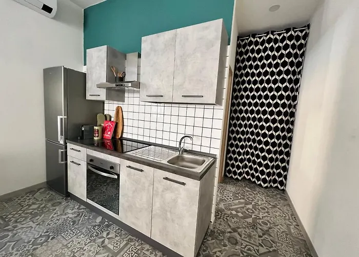 Nuovissimo: La Casa Bolognese * Bologna